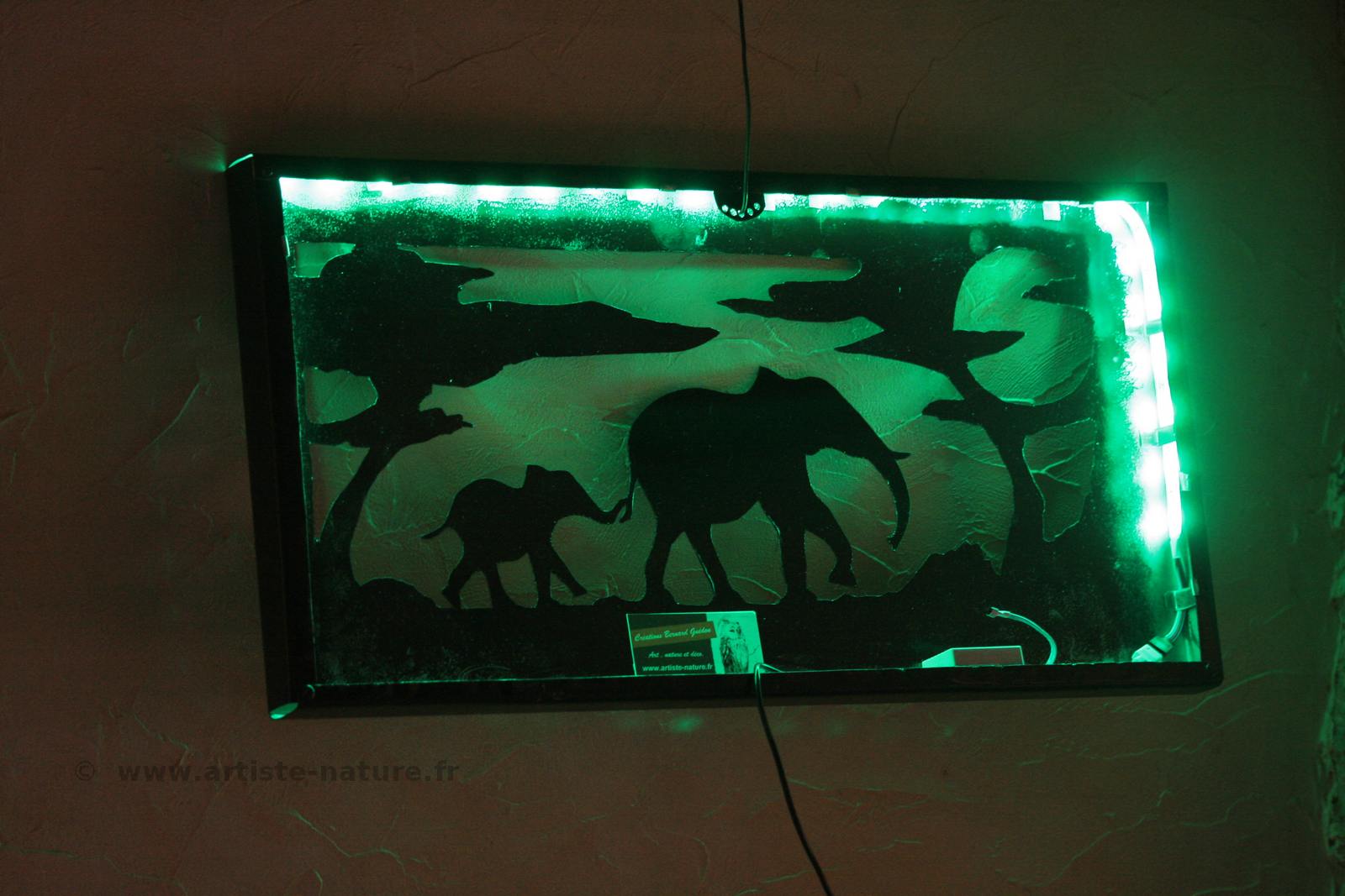 Luminaire éléphants et son petit , vue arrière LED